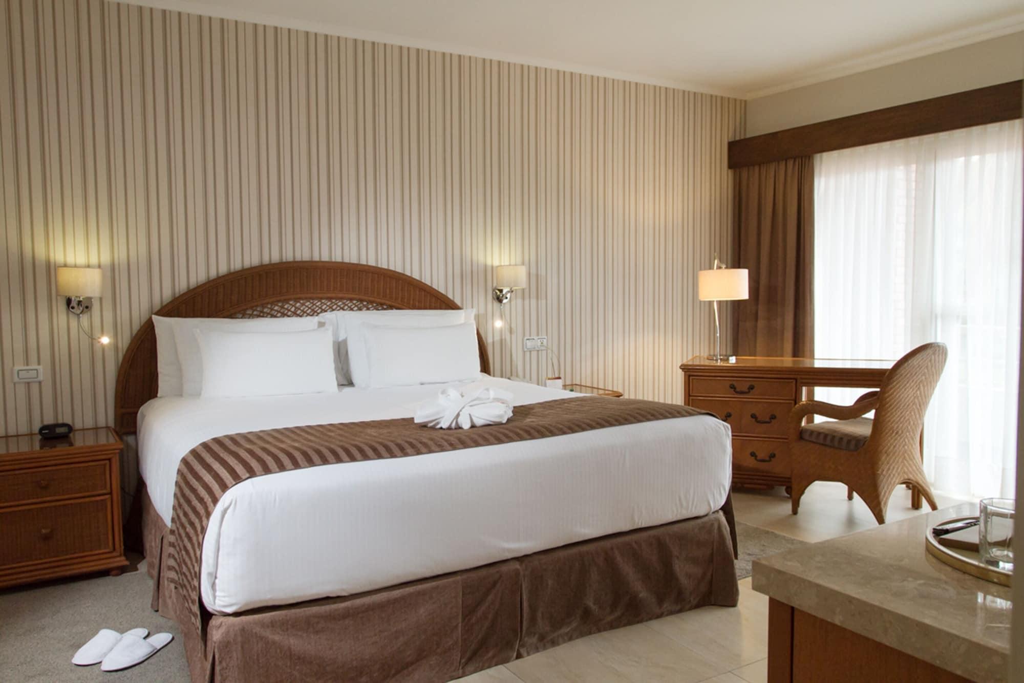 Camino Real Hotel